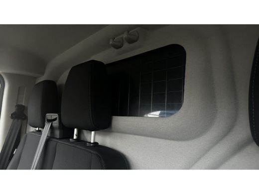 Ford Transit Custom 300 2.0 TDCI L2H1 Trend Automaat | Winterpakket | Cruise Controle | Airco | Carplay ActivLease financial lease