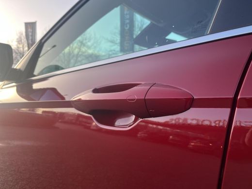 Hyundai KONA 1.6 GDI HEV Premium | Getoonde actieprijs is incl. lopenede actie's | Direct leverbaar | Stoelen ... ActivLease financial lease