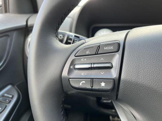Hyundai KONA EV Pure 64 kWh | 9.000,- voorraad voordeel! | NU OF NOOIT ! ActivLease financial lease