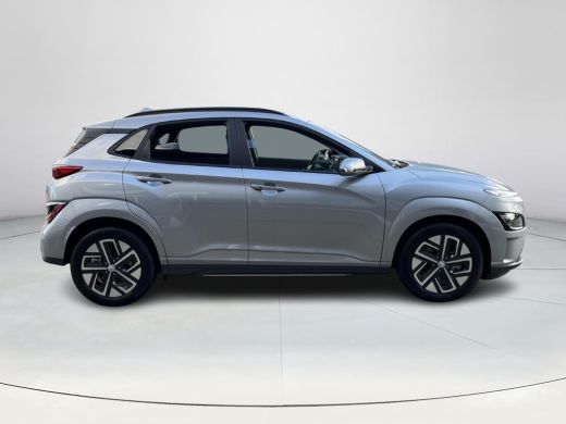 Hyundai KONA EV Pure 64 kWh | 9.000,- voorraad voordeel! | NU OF NOOIT ! ActivLease financial lease