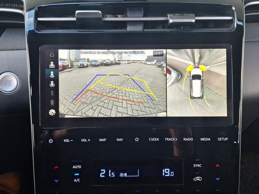 Hyundai Tucson 1.6 T-GDI PHEV Premium 4WD | Kop-Er-Af-Voordeel! | Full Options! | Rijklaarprijs! | Fabrieks-gara... ActivLease financial lease