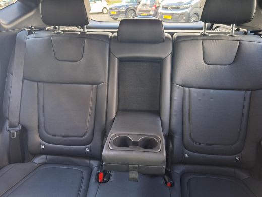 Hyundai Tucson 1.6 T-GDI PHEV Premium 4WD | Kop-Er-Af-Voordeel! | Full Options! | Rijklaarprijs! | Fabrieks-gara... ActivLease financial lease