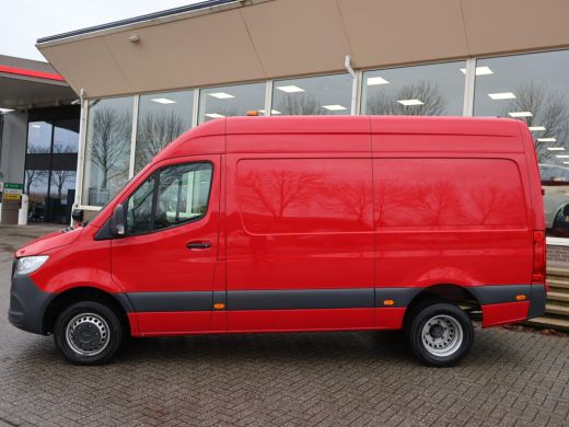 Mercedes Sprinter 519 3.0 CDI V6 AUT. *9.842 KM!* UNIEKE BUS DUBBEL LUCHT / 3500 KG TREKHAAK / STANDKACHEL / MBUX N... ActivLease financial lease