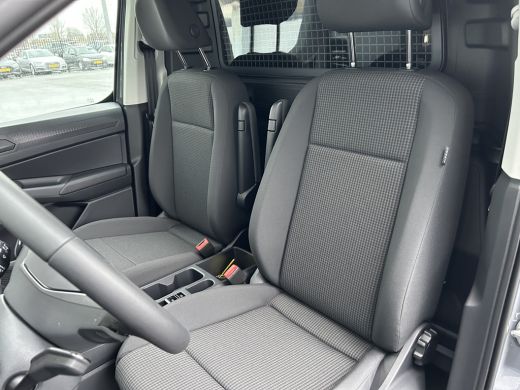 Volkswagen Caddy DSG | Led | Trekhaak | Digitaal Display Camera | LMV | ActivLease financial lease