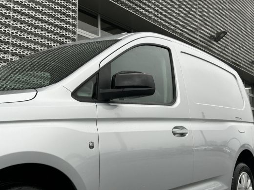 Volkswagen Caddy DSG | Camera | Trekhaak | Digitaal Display | Cruise Control | LMV ActivLease financial lease
