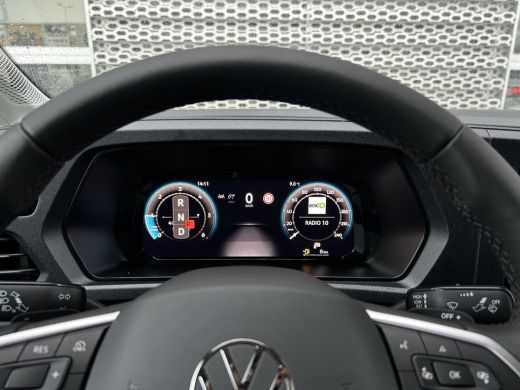 Volkswagen Caddy DSG | Camera | Trekhaak | Digitaal Display | Cruise Control | LMV ActivLease financial lease