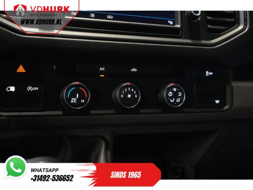 Volkswagen Crafter 2.0 TDI L3H2 Gev.stoel/ CarPlay/ Camera/ Cruise/ Airco/ 270Gr. deuren ActivLease financial lease