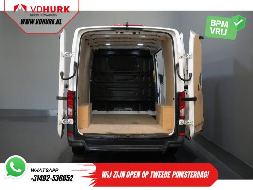 Volkswagen Crafter 2.0 TDI L3H2 Gev.stoel/ CarPlay/ Camera/ Cruise/ Airco/ 270Gr. deuren ActivLease financial lease