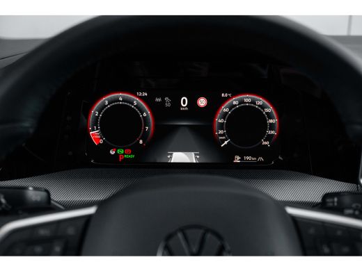 Volkswagen Golf 1.5 eTSI R-Line Edition l 360 Camera l Verlicht VW Logo voor l Stoel en Stuurverwarming l Sportst... ActivLease financial lease