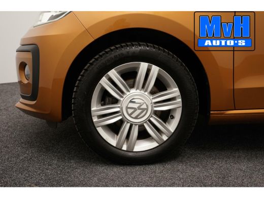 Volkswagen up! 1.0 BMT high up!|CRUISE|LEER|CLIMA|ORG.NL|LED ActivLease financial lease