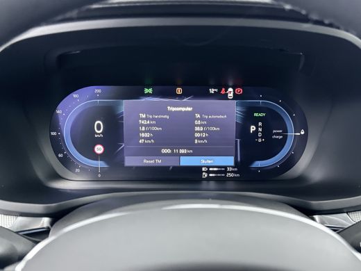 Volvo  S60 T6 Recharge AWD Ultimate Dark | 19" | Sportstoelen | Panoramadak | Head-up | Harman Kardon | Elek... ActivLease financial lease