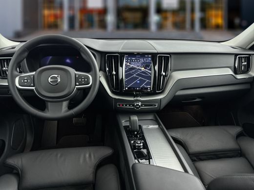 Volvo  XC60 T6 Recharge AWD Core Bright | Long Range | 20'' | Leder | Panoramadak | Elektrische stoelen | Pil... ActivLease financial lease