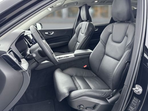 Volvo  XC60 T6 Recharge AWD Core Bright | Long Range | 20'' | Leder | Panoramadak | Elektrische stoelen | Pil... ActivLease financial lease