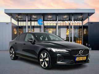 Volvo  S60 T6 Recharge AWD Ultimate Dark | 19" | Sportstoelen | Panoramadak | Head-up | Harman Kardon | Elek...