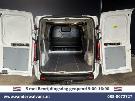 Ford Transit Custom 2.0 TDCI 130pk Automaat L1H1 Euro6 Airco | Apple Carplay | Camera | Cruisecontrol | Trekhaak park... ActivLease financial lease