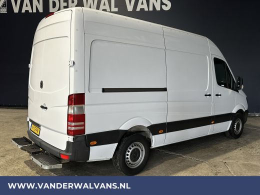 Mercedes Sprinter 316 CDI 163 pk L2H2 Euro6 Airco | 2800kg trekhaak | Cruiscontrol parkeersensoren ActivLease financial lease