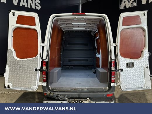 Mercedes Sprinter 316 CDI 163 pk L2H2 Euro6 Airco | 2800kg trekhaak | Cruiscontrol parkeersensoren ActivLease financial lease