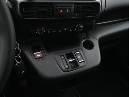 Opel Combo-e L1H1 Edition 50 kWh 3-Pers. [ 3-Fase ] Aut. * CCS-FASTLOADER  | AIRCO | DAB | CRUISE | PDC | COMF... ActivLease financial lease