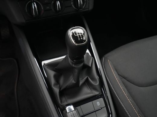 Skoda Kamiq 1.0 TSI 110pk Ambition Private Lease 403,- pm obv 10.000km/48mnd 141 ActivLease financial lease