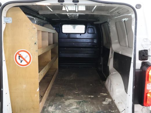 Toyota ProAce Worker 2.0 D-4D 122 PK NAVIGATOR LONG + NAVIGATIE / TREKHAAK / IMPERIAAL ActivLease financial lease