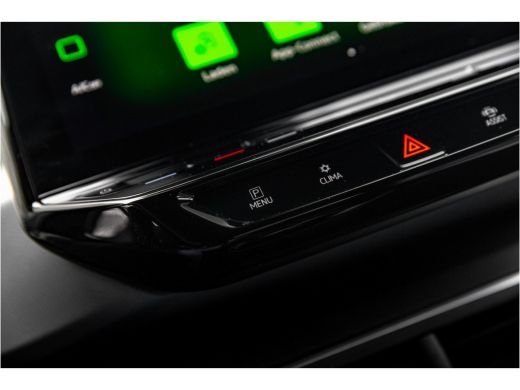 Volkswagen ID.3 Pure 45 kWh | Camera | Carplay | Navigatie | 18" LMV | Keyless ActivLease financial lease