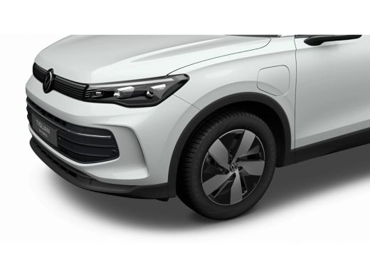 Volkswagen Tiguan Volkswagen Life Edition - eHybrid | 'App-Connect' draadloze smartphone integratie | Afstandscontr... ActivLease financial lease