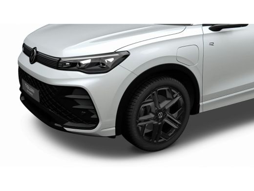 Volkswagen Tiguan Volkswagen R-Line Edition - eHybrid | 'App-Connect' draadloze smartphone integratie | Afstandscon... ActivLease financial lease