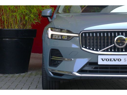 Volvo  XC60 Recharge T6 AWD 350pk Plus Bright | Adaptive Cruise | BLIS | Schuifdak | Memory Seats | 360 Camera ActivLease financial lease