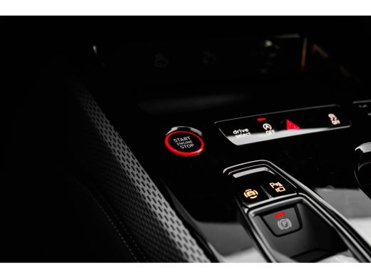 Audi A5 Avant S edition | Adaptive cruise control | Aluminium optiek in het interieur | Audi smartphone i... ActivLease financial lease