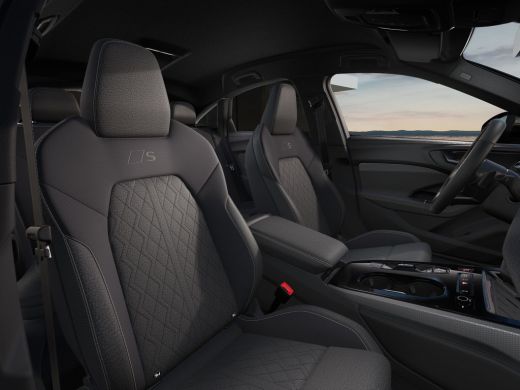 Audi A5 Limousine Audi S edition | Adaptive cruise control | Aluminium optiek in het interieur | Audi sma... ActivLease financial lease