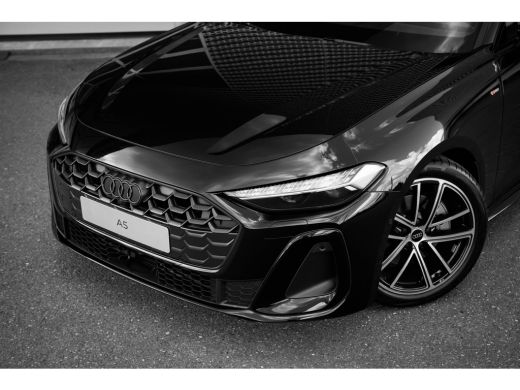 Audi A5 Limousine S edition | Adaptive cruise control | Aluminium optiek in het interieur | Audi smartpho... ActivLease financial lease