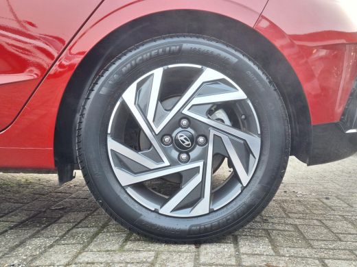 Hyundai i20 1.0 T-GDI Comfort Smart | Apple Carplay | Lichtmetalen velgen | Achteruitrij camera | Cruise Control ActivLease financial lease