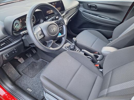 Hyundai i20 1.0 T-GDI Comfort Smart | Apple Carplay | Lichtmetalen velgen | Achteruitrij camera | Cruise Control ActivLease financial lease