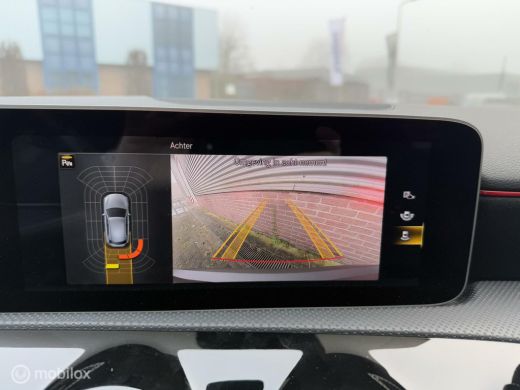 Mercedes A-Klasse 180 Business Solution AMG-PAKKET ActivLease financial lease