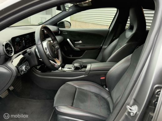 Mercedes A-Klasse 180 Business Solution AMG-PAKKET ActivLease financial lease