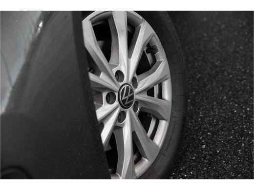 Volkswagen Caddy | DSG 122 pk | Trekhaak | Led Verlichting | LMV 17" | Camera | Digitaal Dashboard | Navi ActivLease financial lease