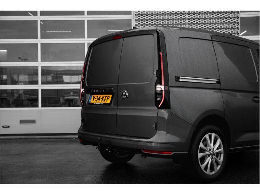 Volkswagen Caddy | DSG 122 pk | Trekhaak | Led Verlichting | LMV 17" | Camera | Digitaal Dashboard | Navi ActivLease financial lease