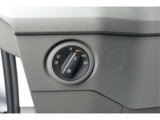 Volkswagen Crafter 35 | Automaat 140 | Led | Adaptive Cruise | Camera | Navigatie | Exclusive ActivLease financial lease