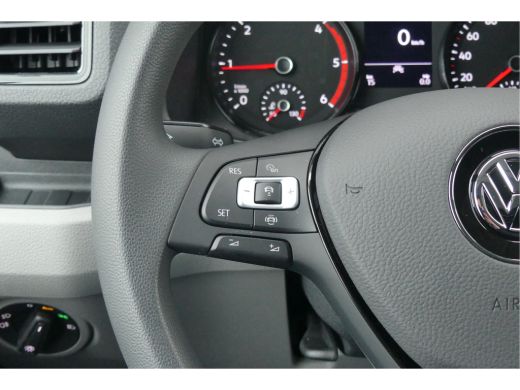 Volkswagen Crafter 35 | Automaat 140 | Led | Adaptive Cruise | Camera | Navigatie | Exclusive ActivLease financial lease
