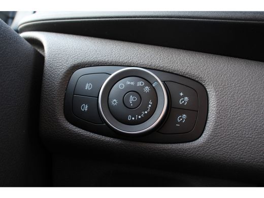 Ford Transit Custom 320 2.0 TDCI 170PK L2H1 LIMITED AUTOMAAT | 1E EIGENAAR! | NL-AUTO! | DEALER OH! | NAVI | CAMERA |... ActivLease financial lease