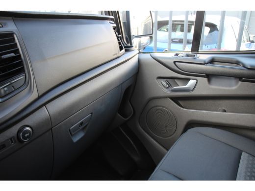 Ford Transit Custom 320 2.0 TDCI 170PK L2H1 LIMITED AUTOMAAT | 1E EIGENAAR! | NL-AUTO! | DEALER OH! | NAVI | CAMERA |... ActivLease financial lease