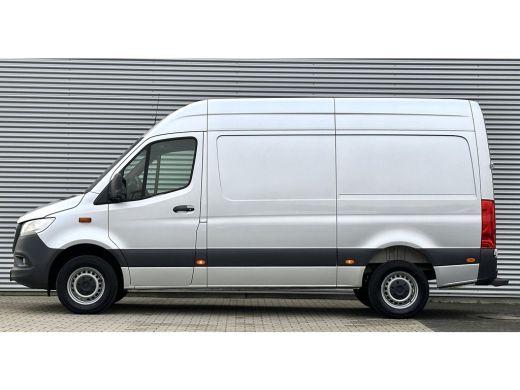 Mercedes Sprinter 317 CDI L2H2 RWD Zilver Grijs ActivLease financial lease