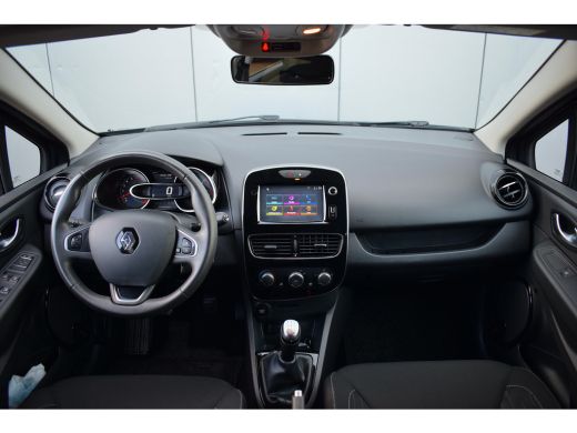 Renault Clio Estate 0.9 TCe Limited | Navi | Cruise | Airco | 16" LM ActivLease financial lease