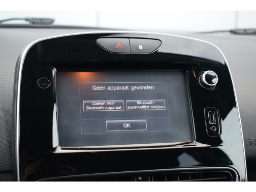 Renault Clio Estate 0.9 TCe Limited | Navi | Cruise | Airco | 16" LM ActivLease financial lease