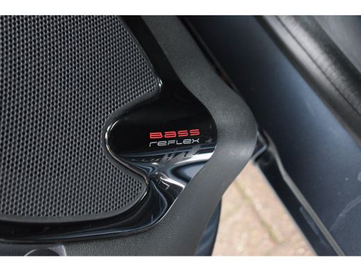 Renault Clio Estate 0.9 TCe Limited | Navi | Cruise | Airco | 16" LM ActivLease financial lease