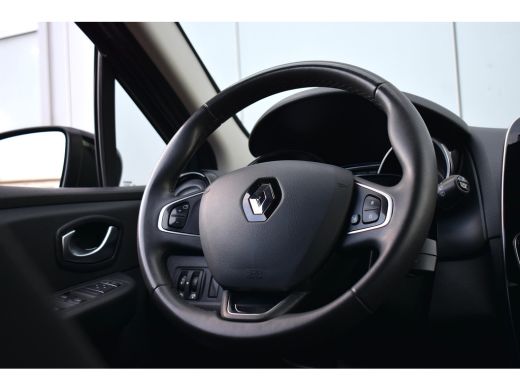 Renault Clio Estate 0.9 TCe Limited | Navi | Cruise | Airco | 16" LM ActivLease financial lease