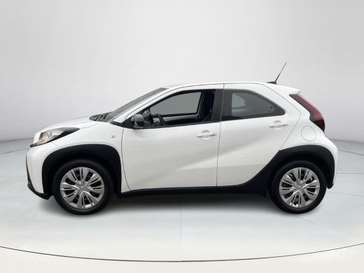 Toyota Aygo X 1.0 VVT-i MT Play ActivLease financial lease