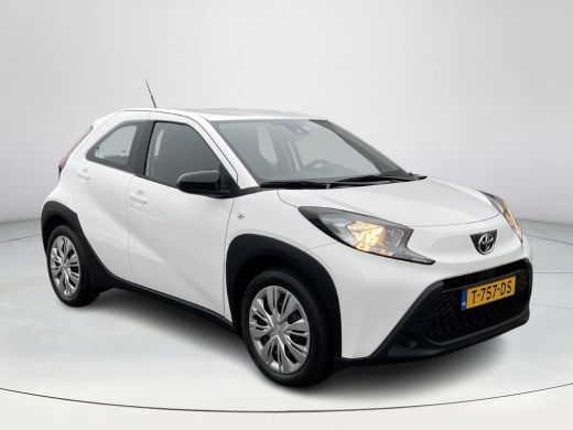 Toyota Aygo X 1.0 VVT-i MT Play ActivLease financial lease