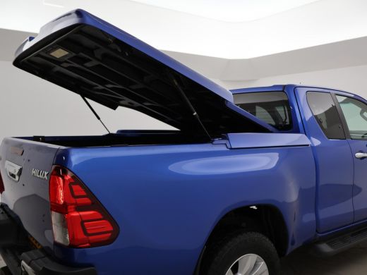 Toyota Hilux 2.4 D-4D-F 150 PK 4X4 XTRA CAB COOL COMFORT + 3200 KG TREKHAAK / NAVIGATIE / DEALER ONDERHOUDEN ActivLease financial lease
