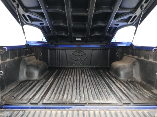 Toyota Hilux 2.4 D-4D-F 150 PK 4X4 XTRA CAB COOL COMFORT + 3200 KG TREKHAAK / NAVIGATIE / DEALER ONDERHOUDEN ActivLease financial lease